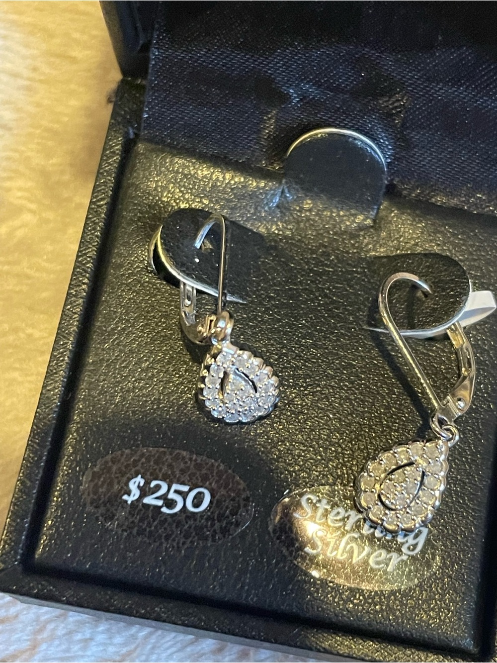 NWT Macy’s Sterling Silver Diamond Teardrop Dangle Earrings - Picture 3 of 7